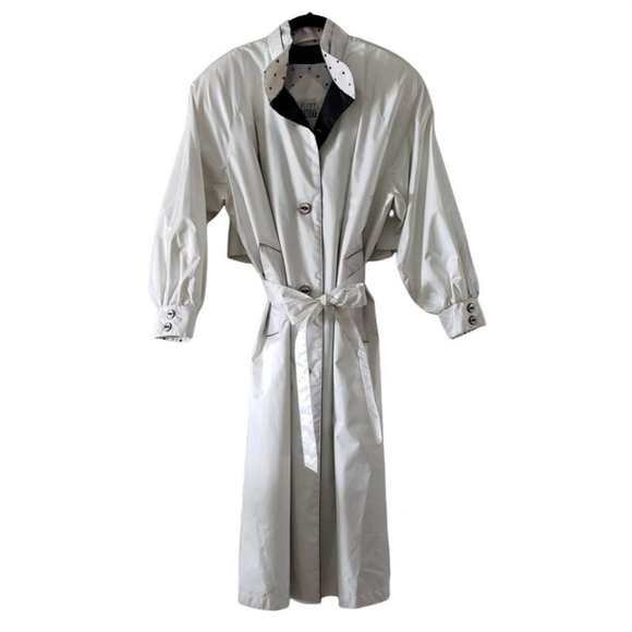 Fleet Street Jackets & Blazers - Fleet Street Rain Coat Trench Style, White w/ Polka Dot Lining, Vintage, Sz 6